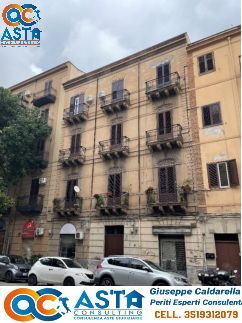 Appartamento in Vendita in Via Goethe 37 a Palermo