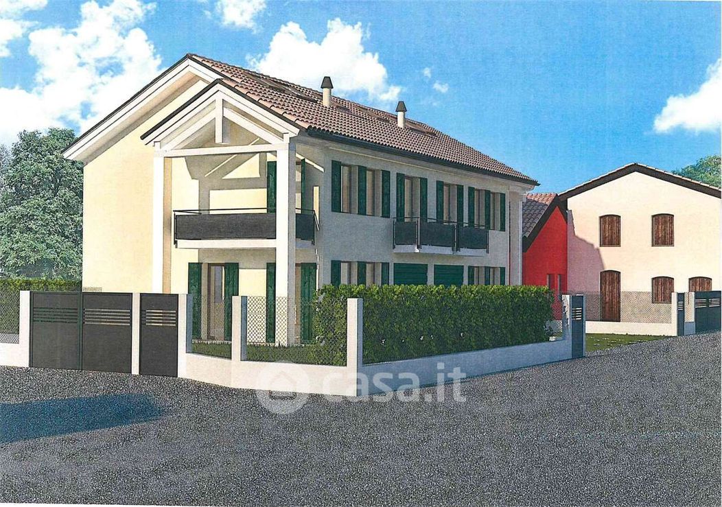 Casa Bi/Trifamiliare in Vendita in Via dei Pioppi a Venezia