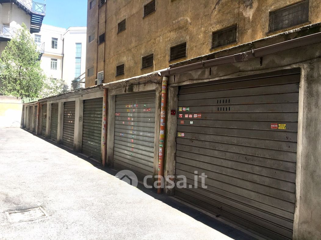 Garage/Posto auto in Affitto in Via Cesare Fracassini a Roma