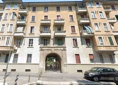 Appartamento in Vendita in Viale Argonne 35 a Milano
