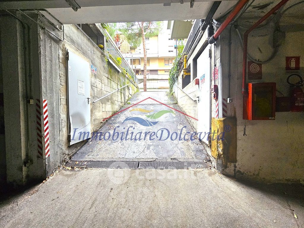 Garage/Posto auto in Vendita in Via Carlo D'Angiò a Firenze