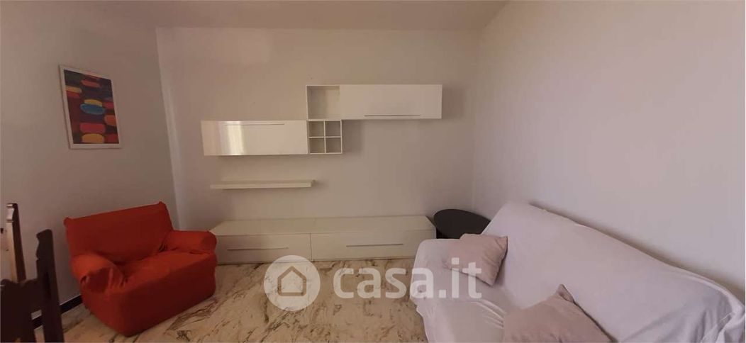 Appartamento in Affitto in a Castelnuovo Magra