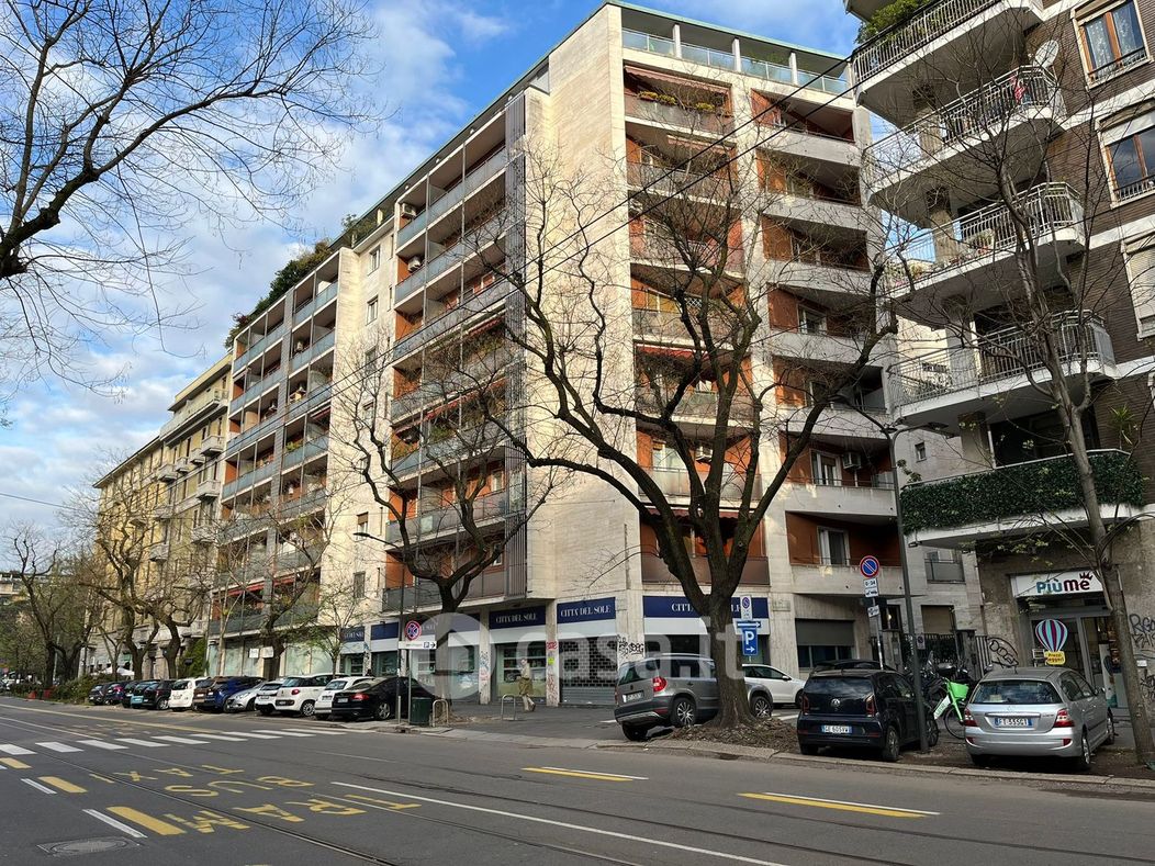 Appartamento in Affitto in Via Montecatini 14 a Milano
