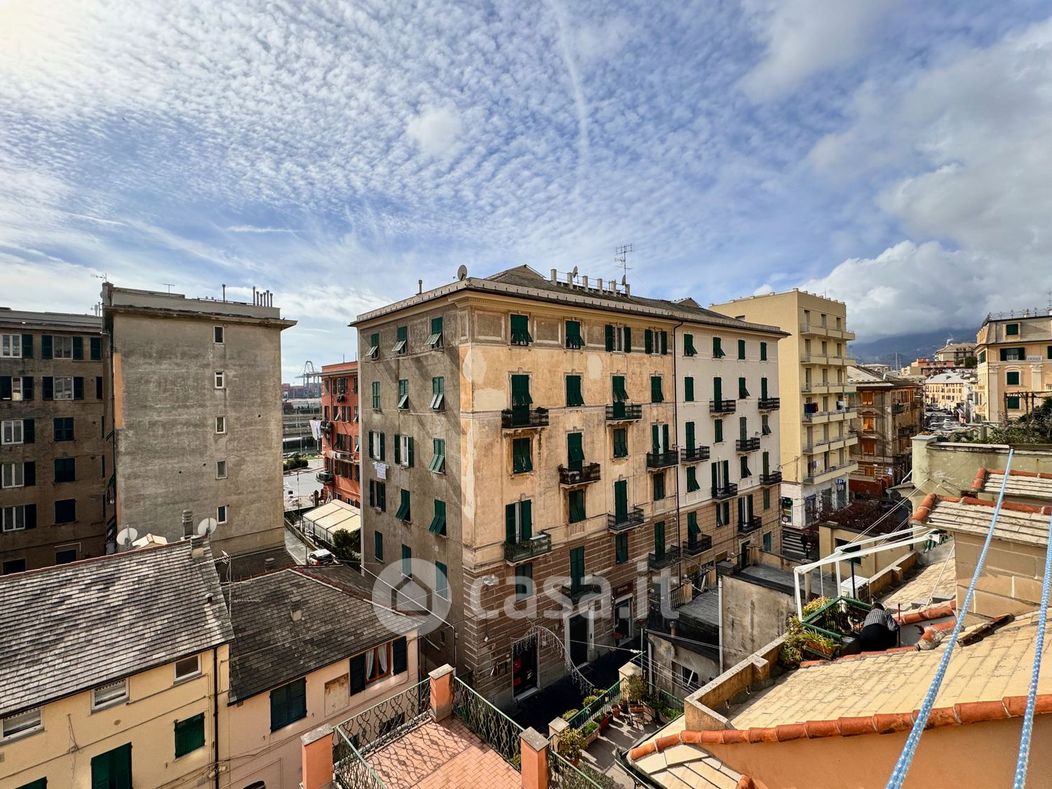Appartamento in Vendita in Via Fusinato 21 a Genova