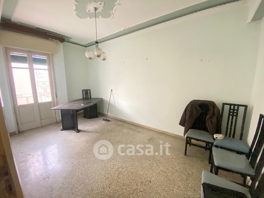 Appartamento in Vendita in Via Antonino Amico a Messina