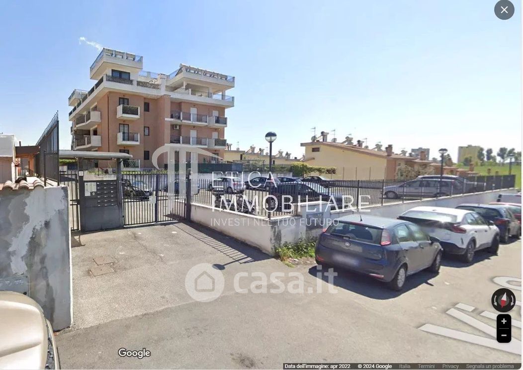 Appartamento in Vendita in Via Santo Stefano Quisquina 5 a Roma