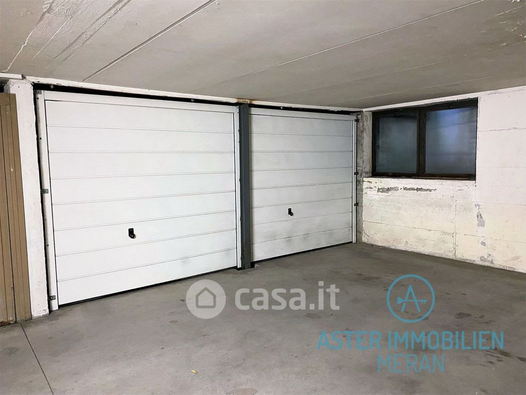 Garage/Posto auto in Vendita in Via Winkel a Merano