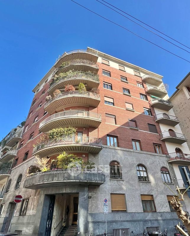 Appartamento in Vendita in Via Morozzo della Rocca 2 a Milano