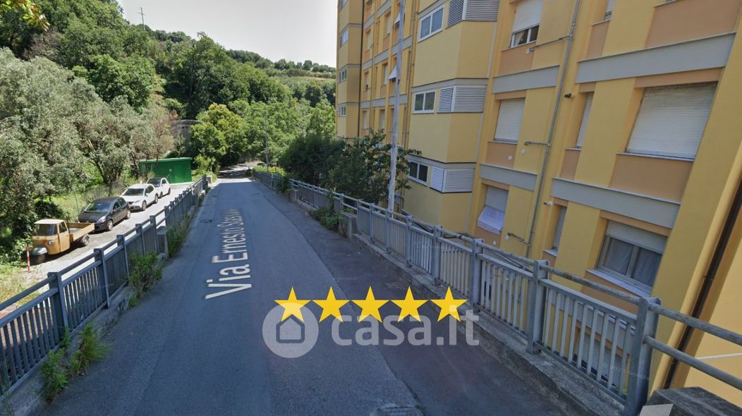Appartamento in Vendita in Via Ernesto Stassano a Genova