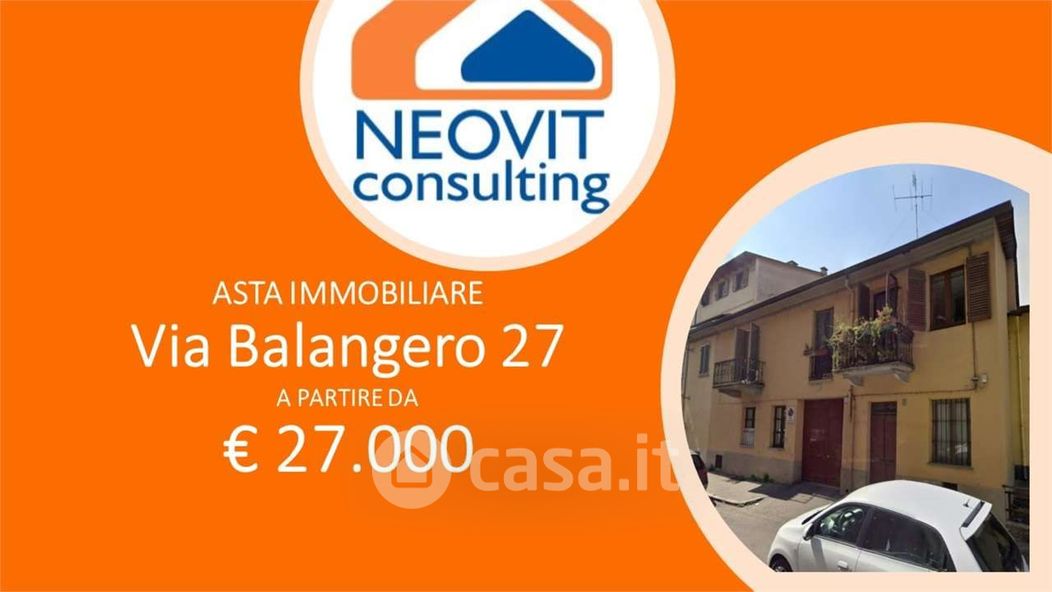 Negozio/Locale commerciale in Vendita in Via Balangero 27 a Torino