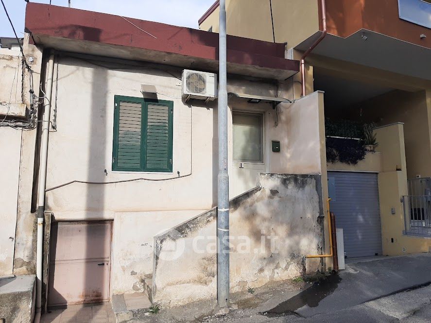 Casa indipendente in Vendita in Via San Cristoforo 331 a Reggio Calabria