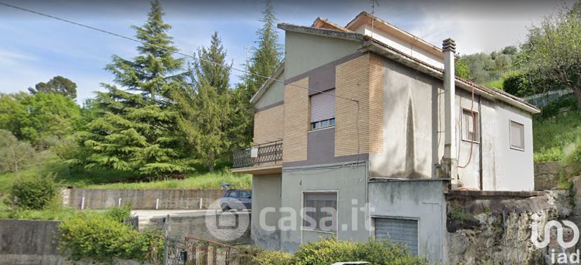 Villa in Vendita in Via Mediterraneo 41 a Ascoli Piceno