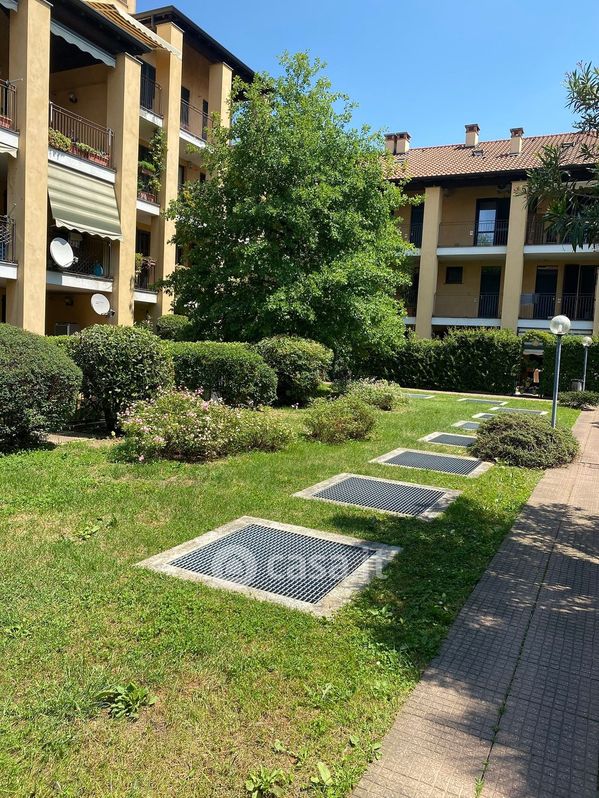 Appartamento in Vendita in Via Comune Antico 65 a Milano