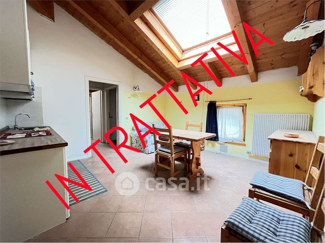 Appartamento in Vendita in Via della Villa a Trento