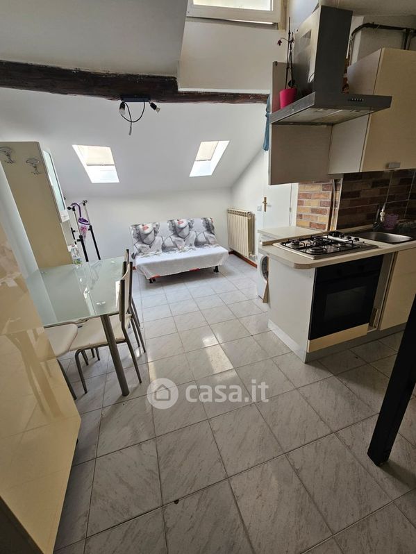 Appartamento in Affitto in Viale Bligny a Milano