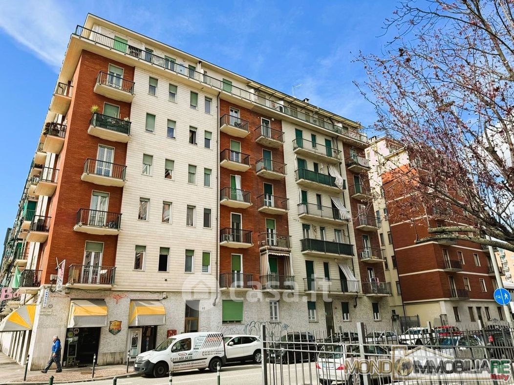 Appartamento in Vendita in Via Giordano Bruno 80 a Torino