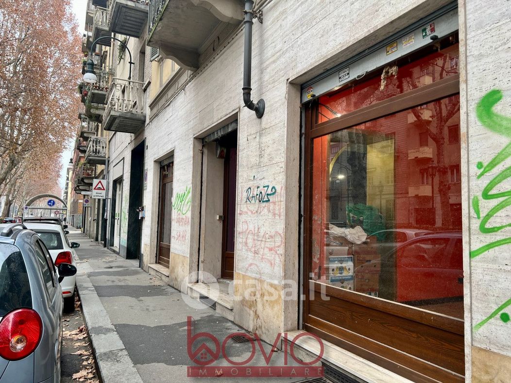 Negozio/Locale commerciale in Vendita in Via Catania 20 a Torino