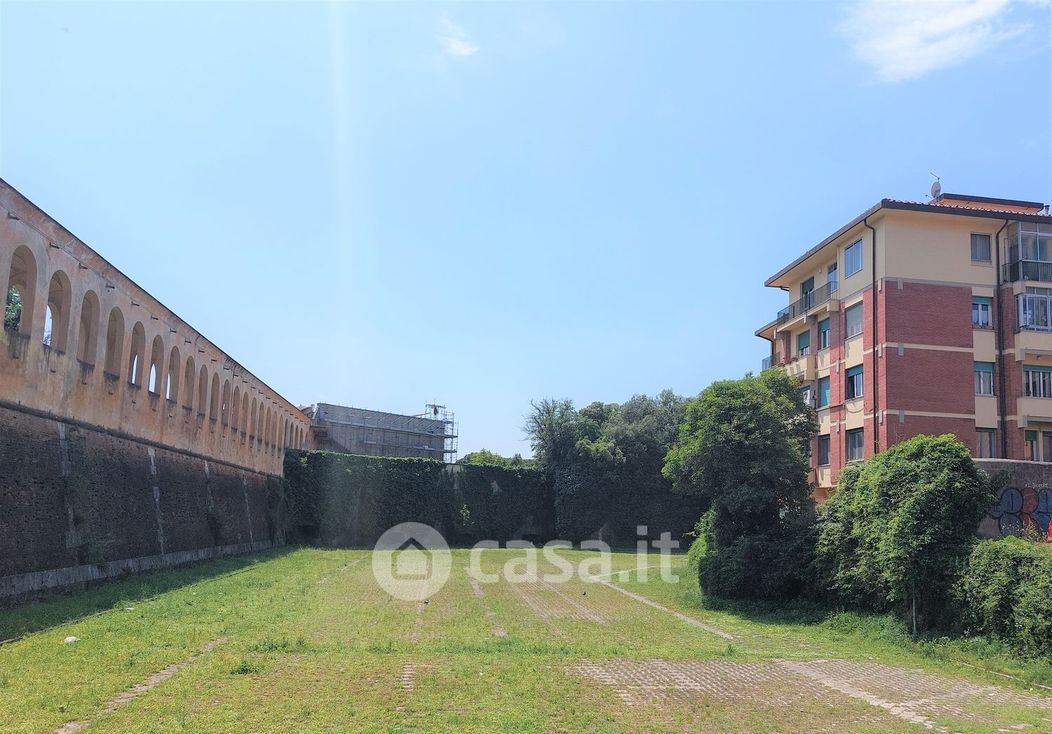 Appartamento in Vendita in Piazza Giuseppe Toniolo a Pisa