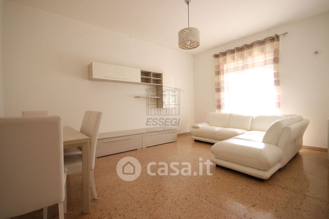Appartamento in Affitto in Viale San Concordio a Lucca