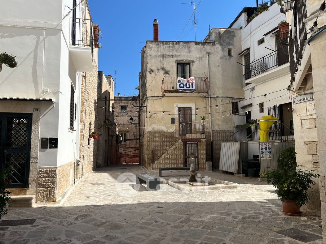 Casa indipendente in Vendita in Via San Margherita 16 a Bitetto