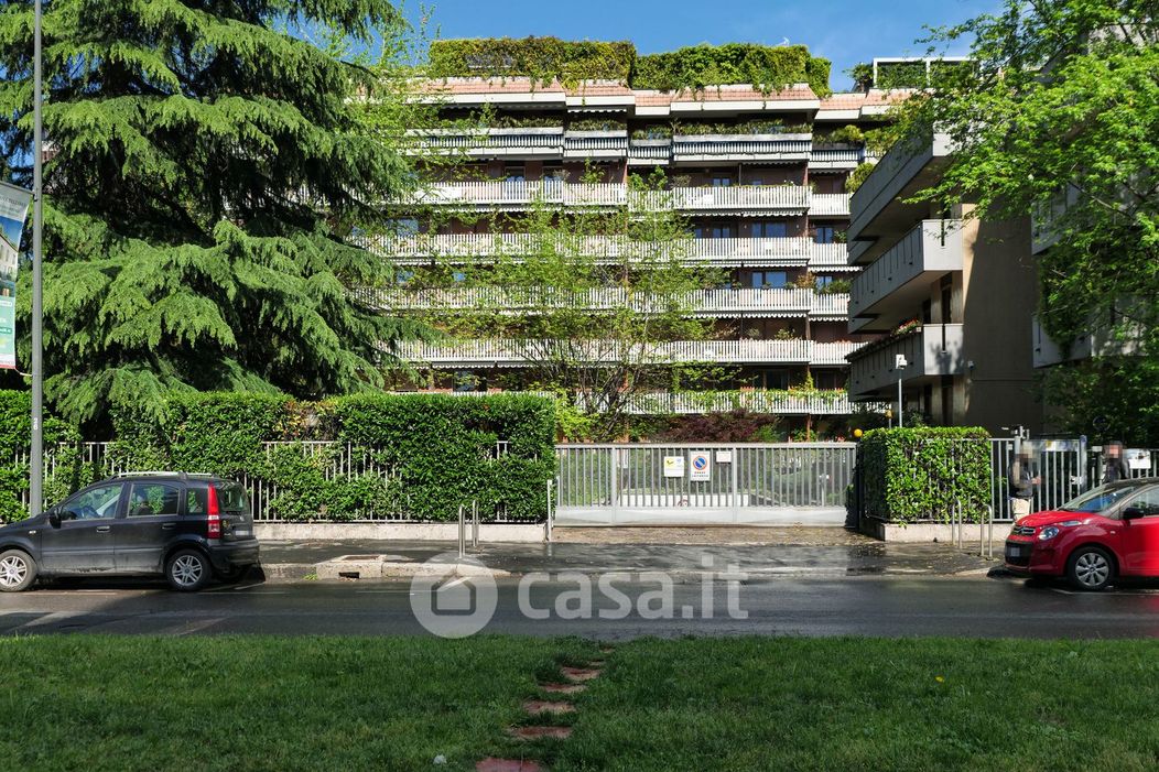 Appartamento in Vendita in Bartolomeo D’alviano 24 a Milano