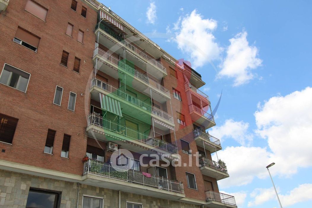 Appartamento in Vendita in Via Somalia 8 a Torino