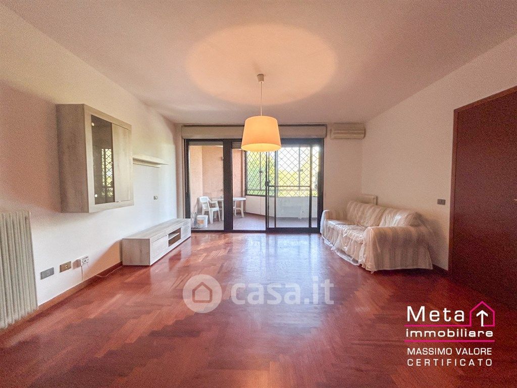 Appartamento in Affitto in Via Spilamberto 16 a San Donato Milanese