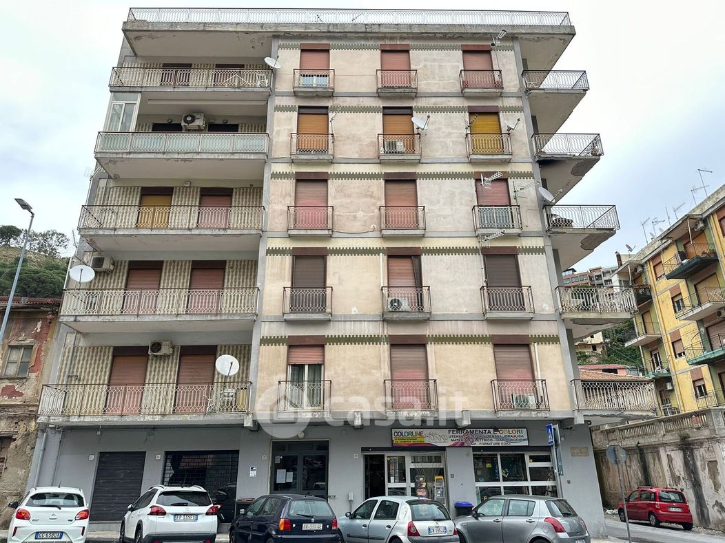 Appartamento in Vendita in Via Pietro Castelli 62 a Messina