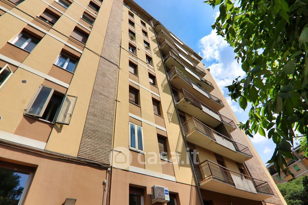 Appartamento in Vendita in Via Muratori 277 a Modena