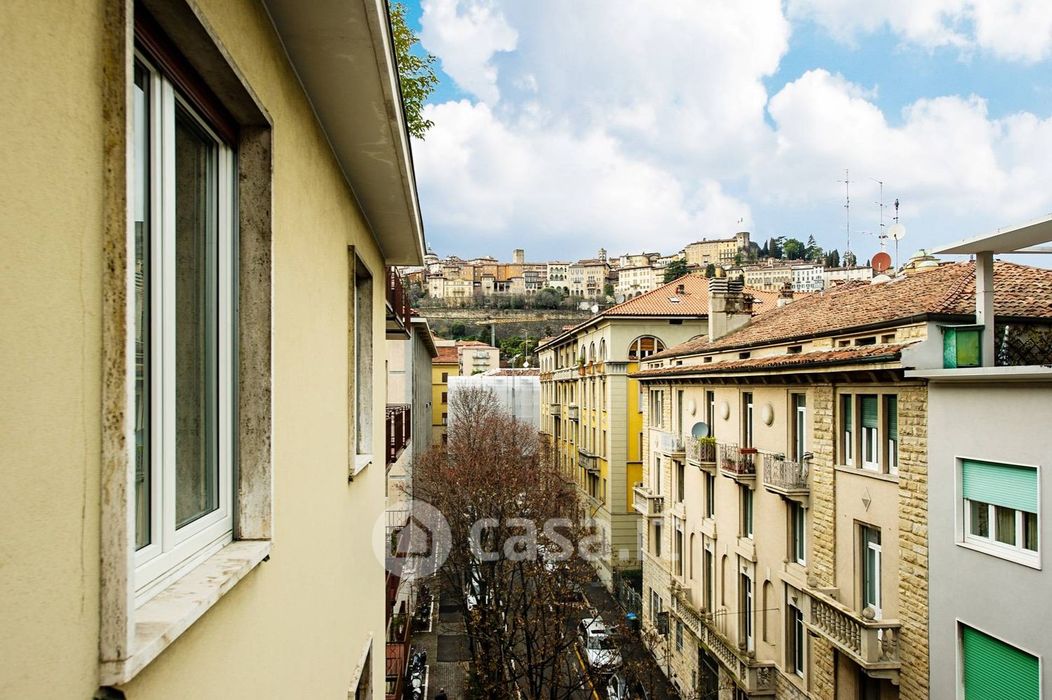 Appartamento in Vendita in Via Matris Domini 8 a Bergamo