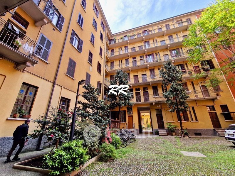 Appartamento in Affitto in Via Correggio 14 a Milano