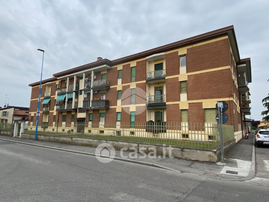 Appartamento in Vendita in Via Genova 26 a Brescia