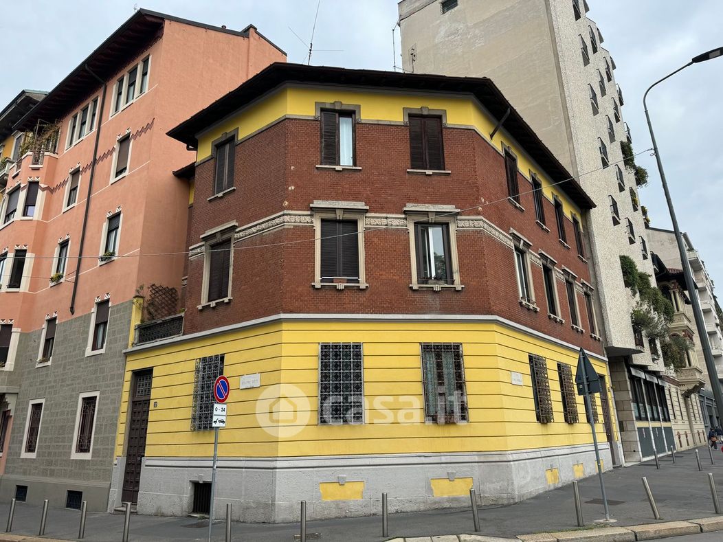 Appartamento in Affitto in Viale di Porta Vercellina 22 a Milano