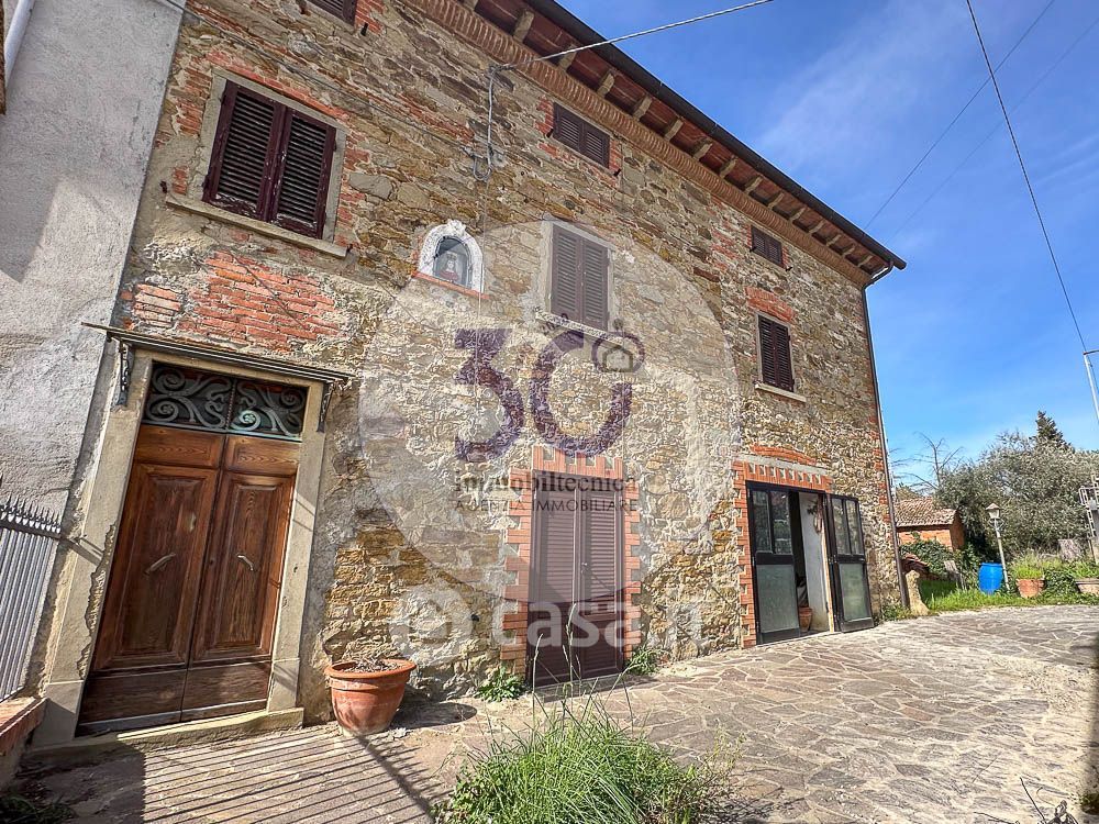 Casa indipendente in Vendita in Ex strada provinciale della Catona a Arezzo
