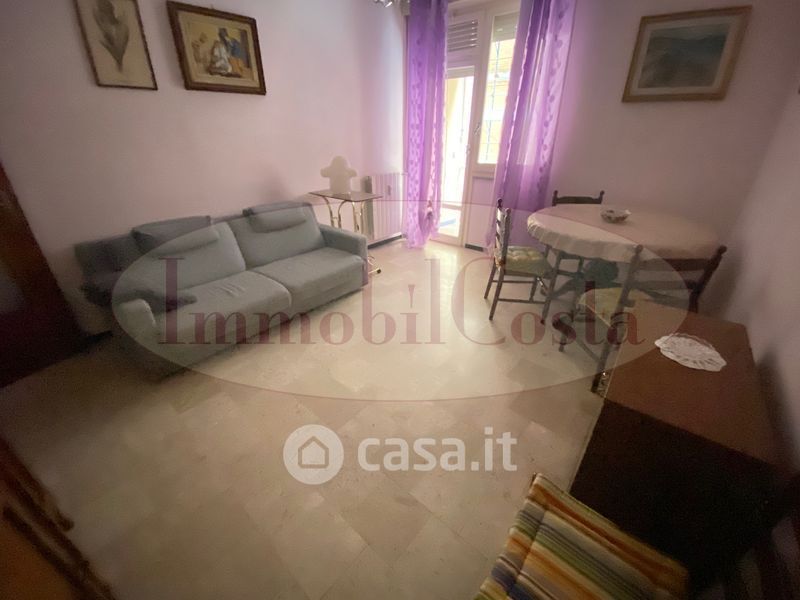 Appartamento in Affitto in Corso Genova a Lavagna