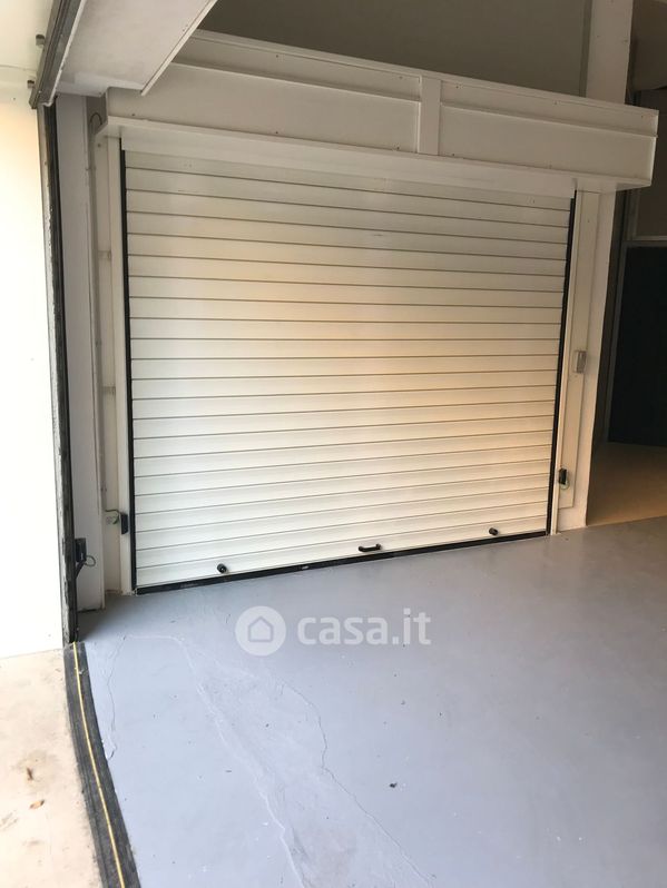 Garage/Posto auto in Vendita in Via Roma a Pescara