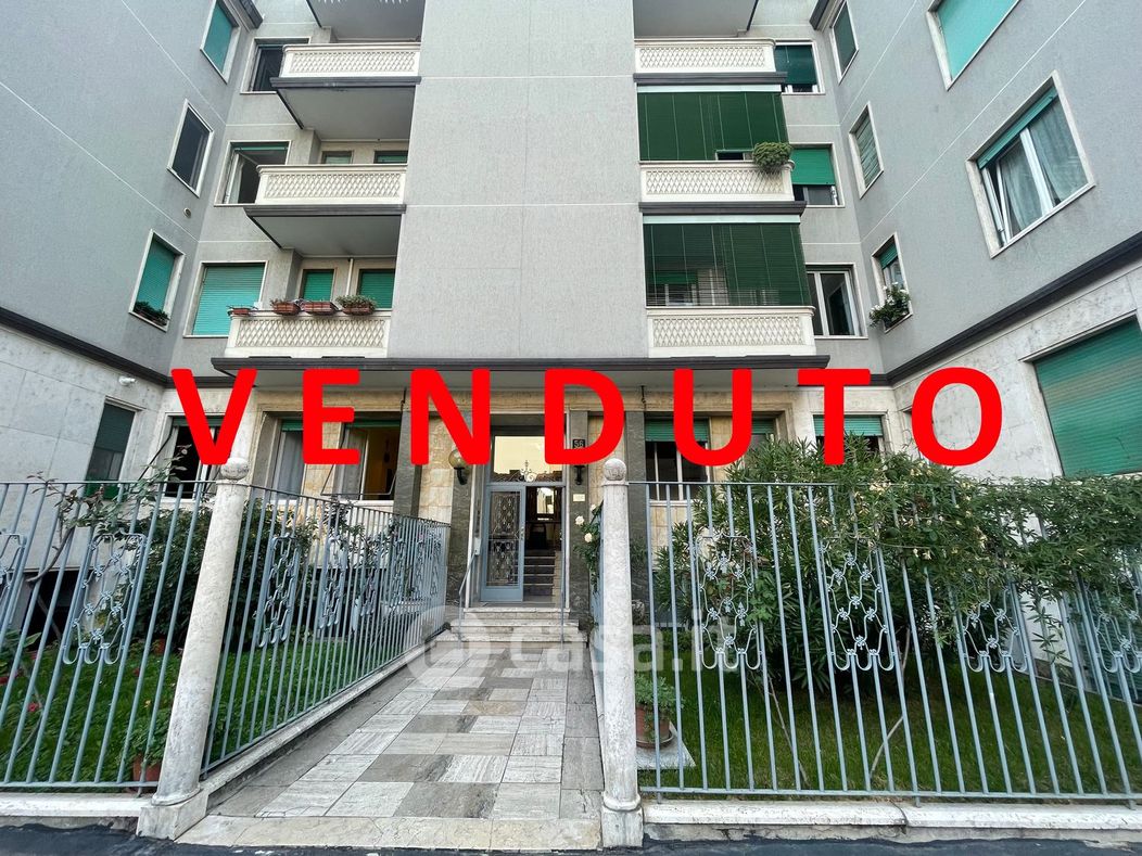 Appartamento in Vendita in Via Francesco Brioschi 56 a Milano