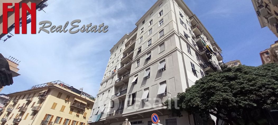 Appartamento in Vendita in Nizza a Genova