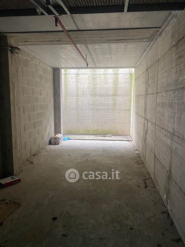 Garage/Posto auto in Vendita in a Parma