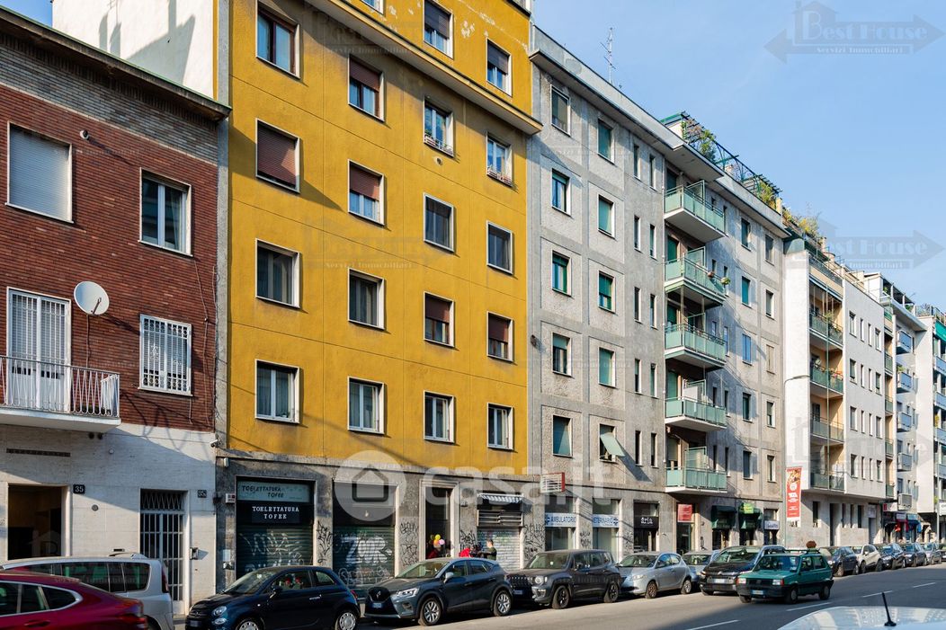 Appartamento in Vendita in Via Casoretto 37 a Milano