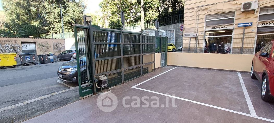 Garage/Posto auto in Vendita in Via Imperiale a Genova