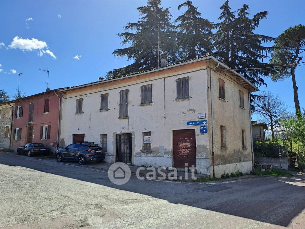 Casa indipendente in Vendita in Via Sant'Andrea 2 a Valsamoggia