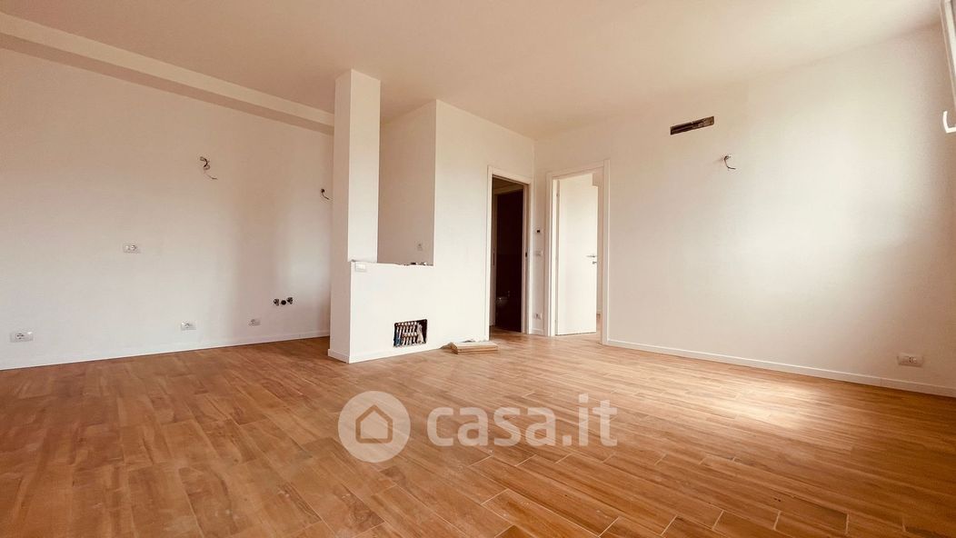 Appartamento in Vendita in Via CASTAGNAGROSSA a Beverino