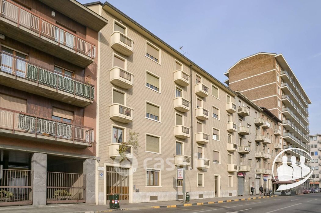 Appartamento in Vendita in Via Pietro Cossa 5 a Torino