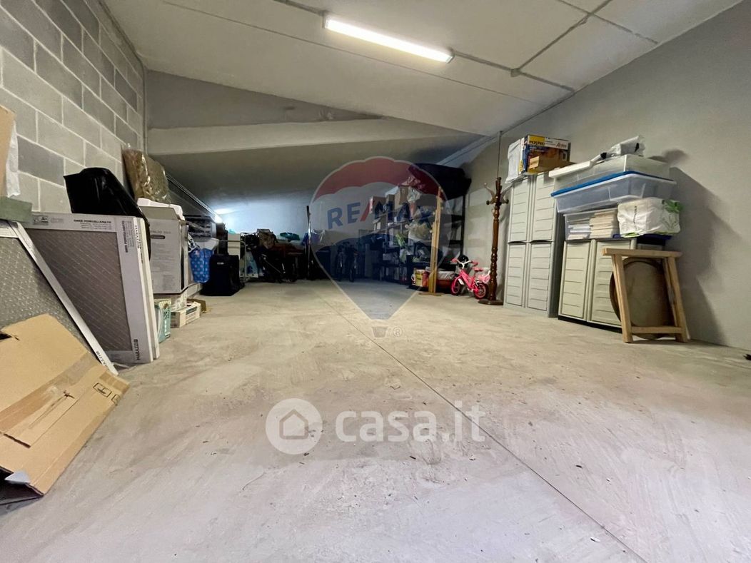 Garage/Posto auto in Vendita in Via Teodoro 10 a Bari
