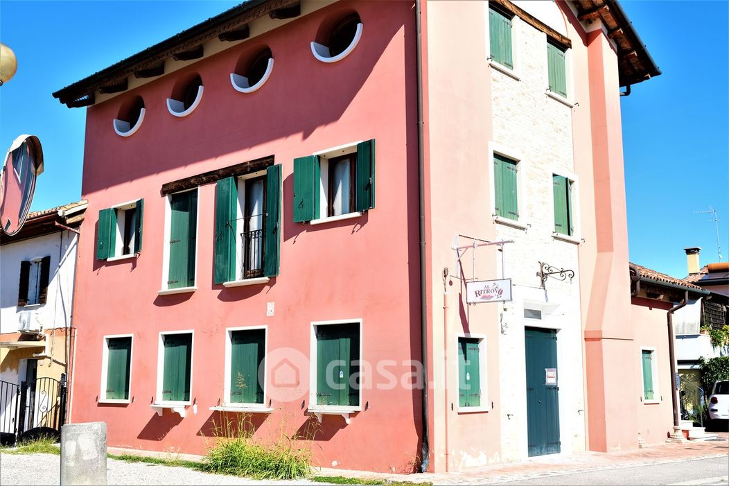Negozio/Locale commerciale in Vendita in Via giuseppe mazzini 56 a Fossalta di Piave