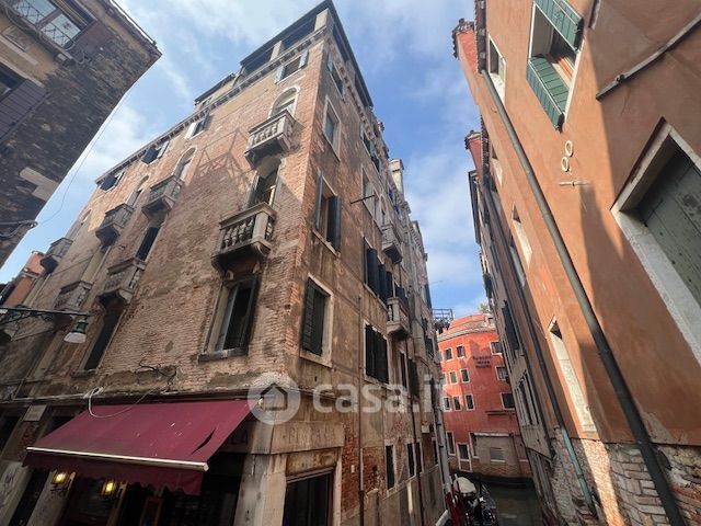Attico/Mansarda in Vendita in Calle a Venezia dei Fabbri 926 a a Venezia