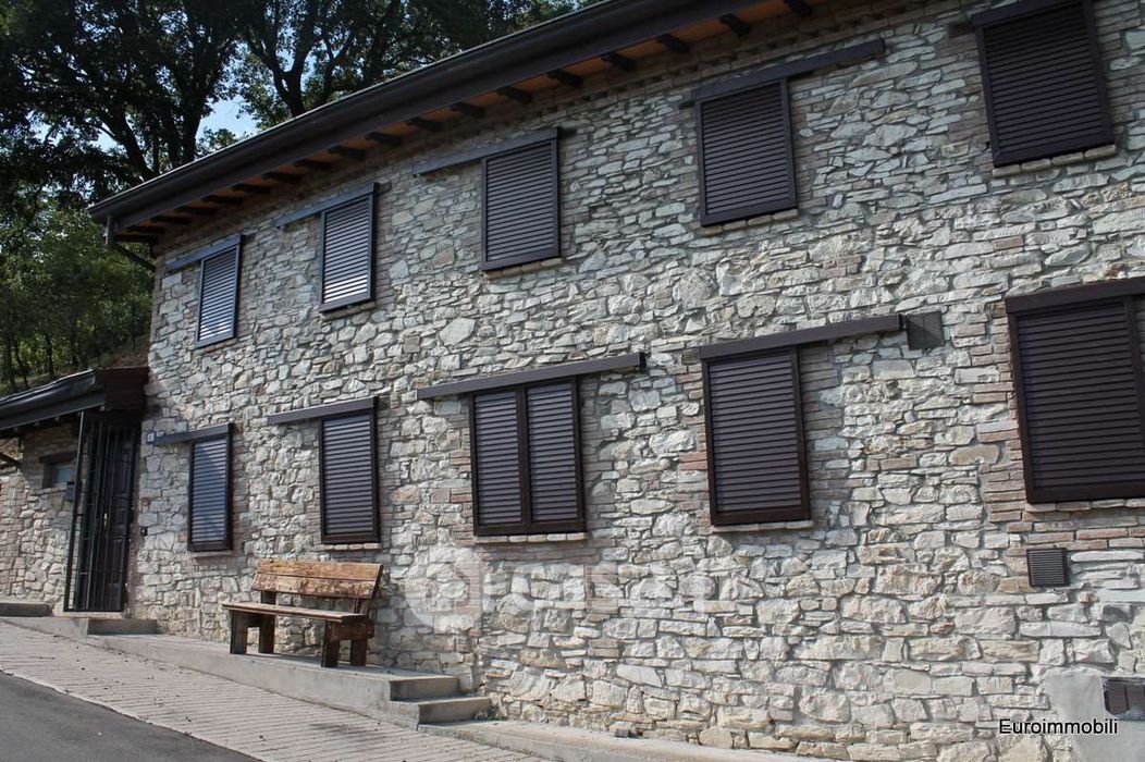Casa indipendente in Vendita in Strada Castrignano a Langhirano