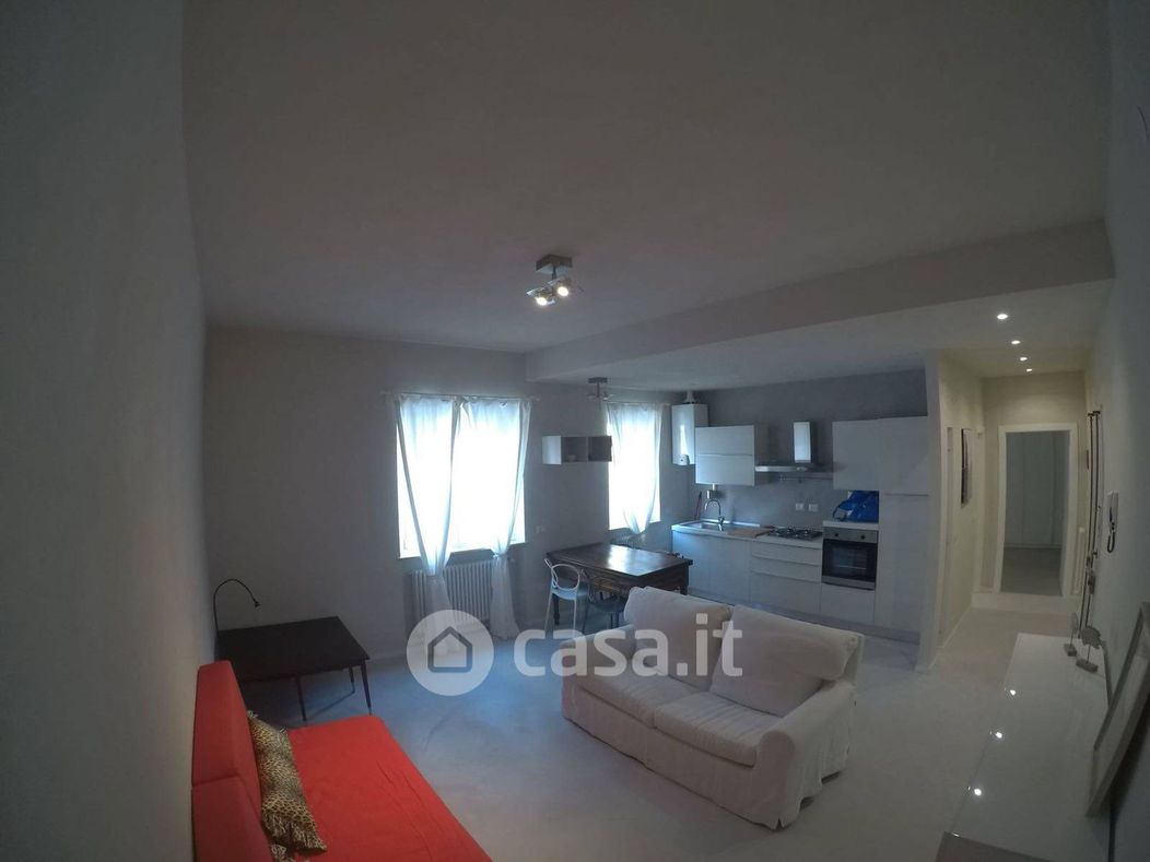 Appartamento in Vendita in Via Somaglia a Piacenza