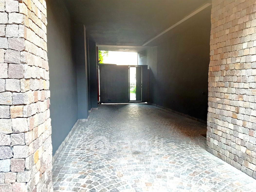 Garage/Posto auto in Affitto in Corso di Porta Romana 117 a Milano